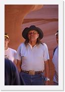 2 Antelope Canyon (13) * Der stolze Engel Henry - seinen Navajo-Namen haben wir leider nicht erfahren * 2592 x 3872 * (3.78MB)